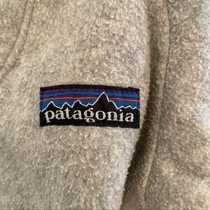 Super fun vintage Patagonia jacket, in excellent condition.